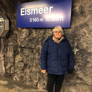 Meet your Posher, Sara